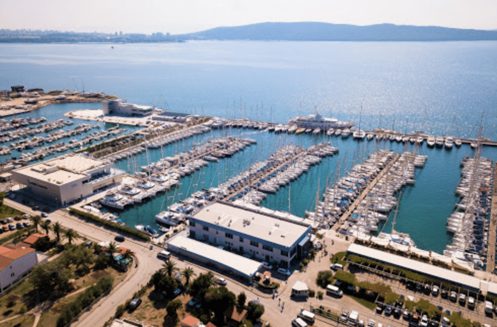 marinas croatia yacht sail training