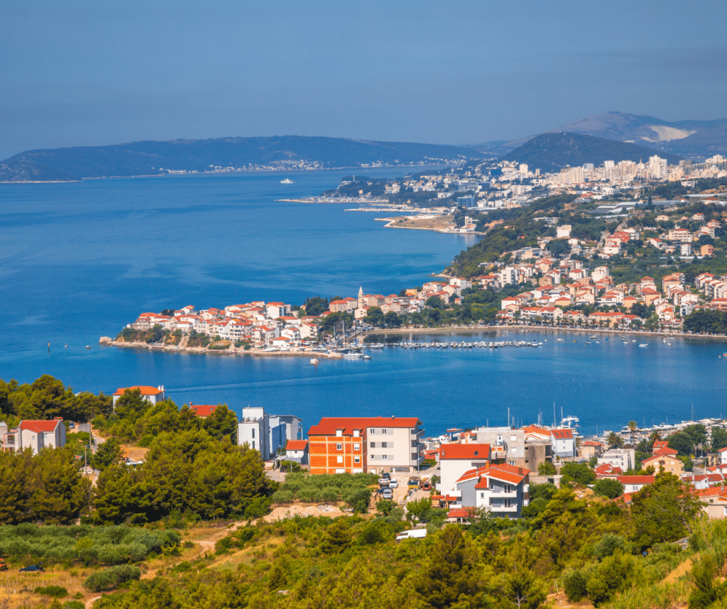 Speedboat Water Taxi Transfer from Split Mainland to Podstrana