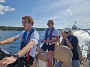 Best Powerboat Schools in Croatia 2025 | Learn to Drive a Powerboat